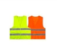 What are the tips for choosing a reflective vest?