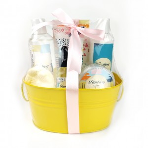 Spa treatment gift basket ឡេលាបខ្លួនអោយមានសុខភាពល្អ...