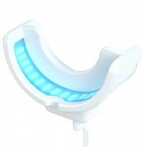 ערכת הלבנת שיניים באור כחול