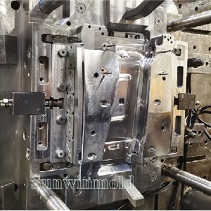 Automotive Low Pressure Injection Mold