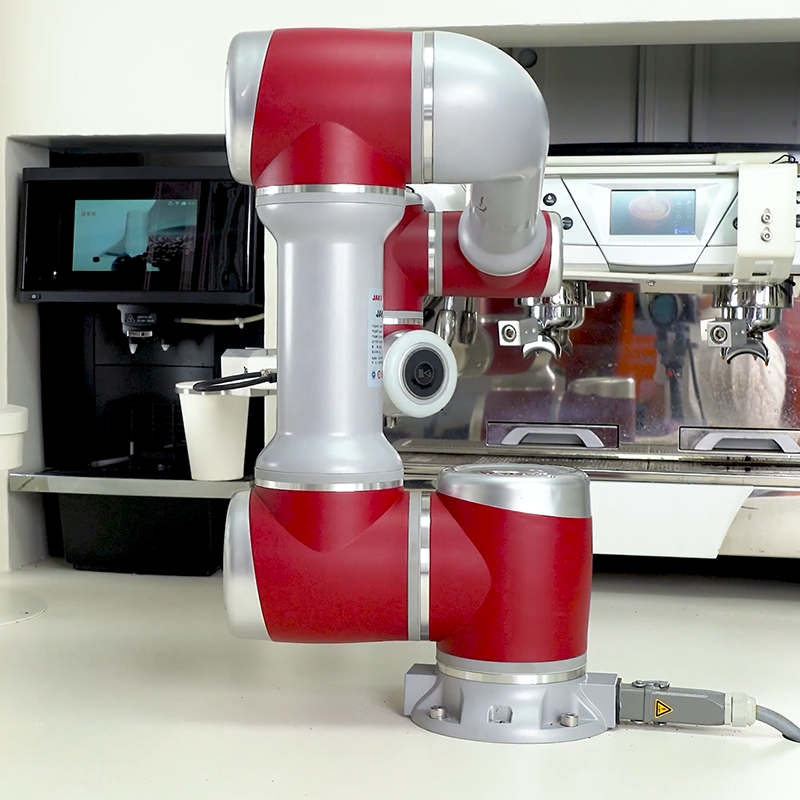 एस्प्रेसो कॉफी बनवणारा रोबोट बरिस्ता कियोस्क