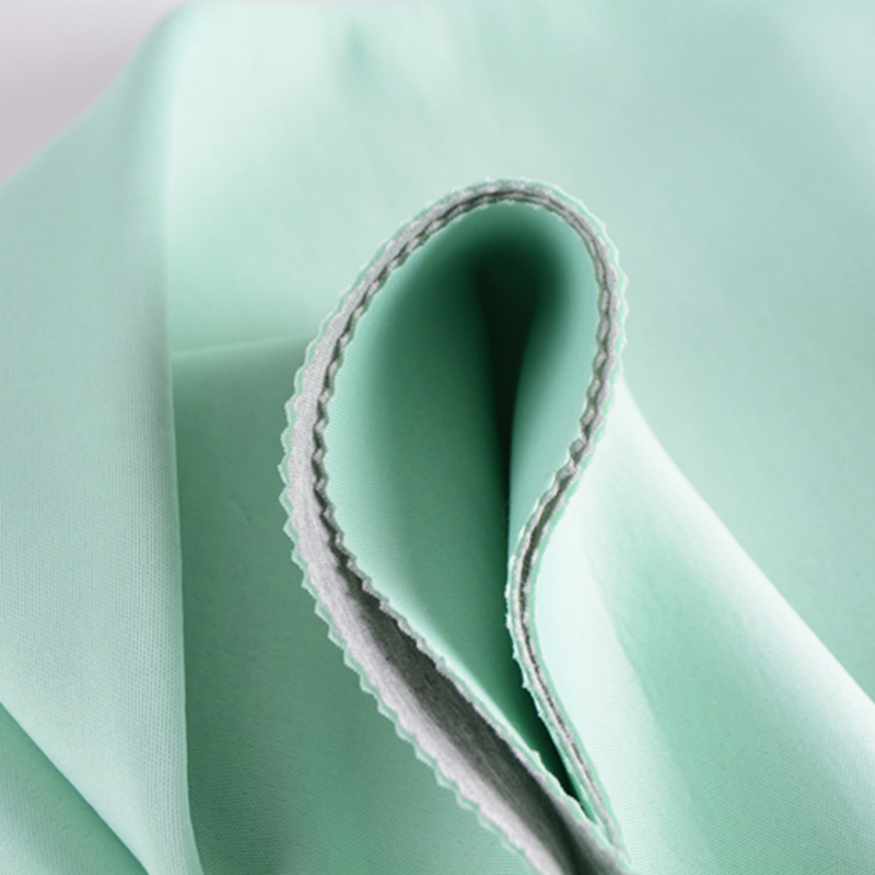 320 g/m² 79% Polyester 15% Rayon 6% Spandex Scuba Fabric