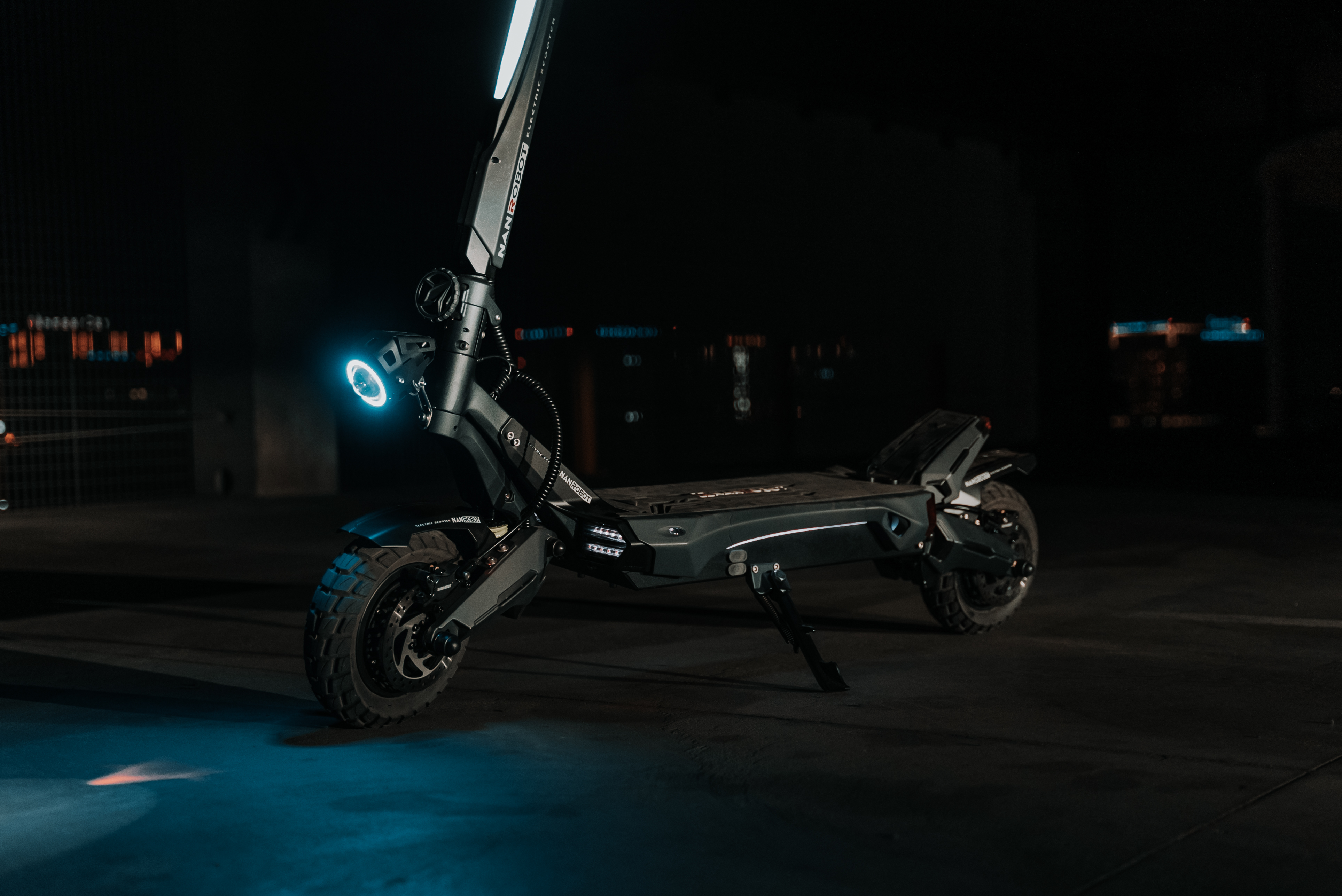 IONEX S7 ABS, an electric scooter for the urban jungle