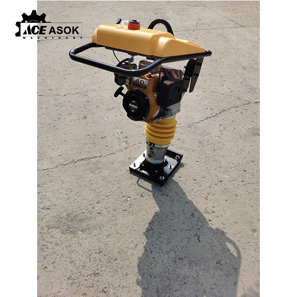 New Mini Excavator Prices 1000kg 1 Ton Excavators Small Digger With Ce Epa For Sale Bagger - Buy Mini Excavator,Excavators,Bagger Product on Alibaba.com