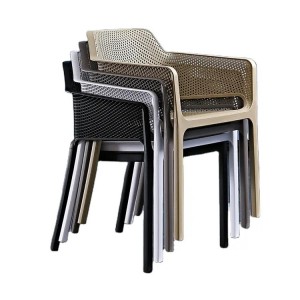 Оптова фабрика AJ Nordic Leisure Restaurant Cafe Garden Stackable Plastic Hollow Chair with Armrests