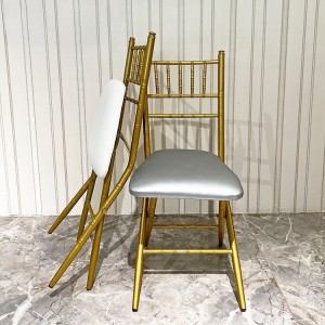 AJ Factory engros Utendørs Hage Bankett Bryllup Metall sammenleggbare Tiffany Chiavari stoler med polstrede
