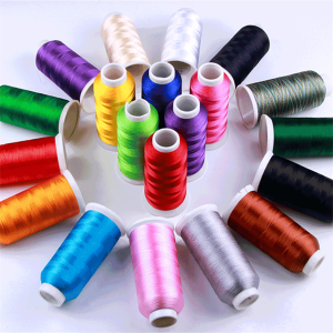 ຜ້າໄຫມຄຸນນະພາບດີ 120d/2 100% Viscose Rayon Embroidery thread