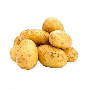 2021. gada jauni kultivēti labākās kvalitātes svaigi dzeltenie kartupeļi