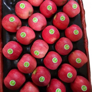 2021 noves fruites fresques pomes vermelles Fuji