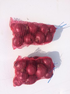 Свјежи црвени лук ћурећа 50мм величине свјежи црвени турски лук