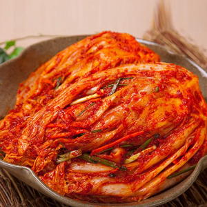 Гарячий продаж Кімчі з корейської гострої капусти. Солодкий пряний кімчі з китайської капусти