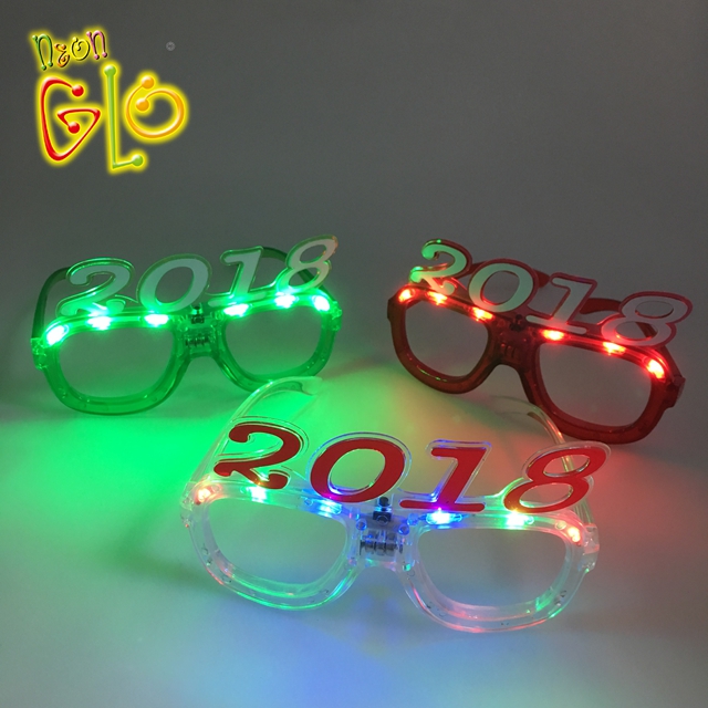 2018. gada jauns produkts Led saulesbrilles dzimšanas dienas svinībām