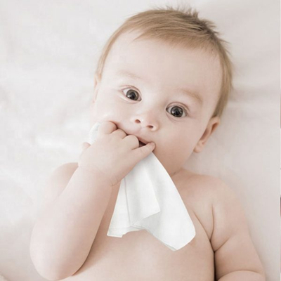 इको फ्रेन्डली प्राकृतिक जैविक बायोडिग्रेडेबल बाँस बेबी वेट वाइप्स चित्रित छवि