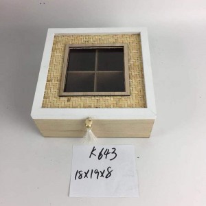 rattan tissue box  K643