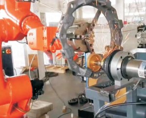 driegħ robot industrijali għat-tħin/sejbien tal-issortjar/palletizing (rikonoxximent viżwali)