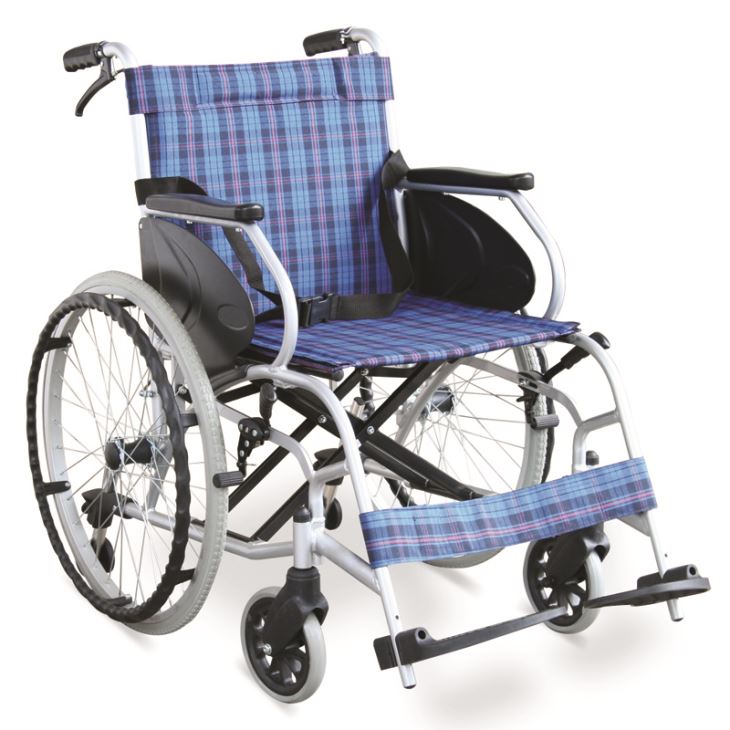 28 פאונד.כיסא גלגלים מתקפל קל במיוחד עם מעצורי ידית