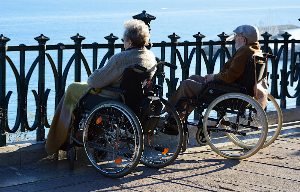 Pitäisikö meidän valita sähköpyörätuoli vanhuksille?