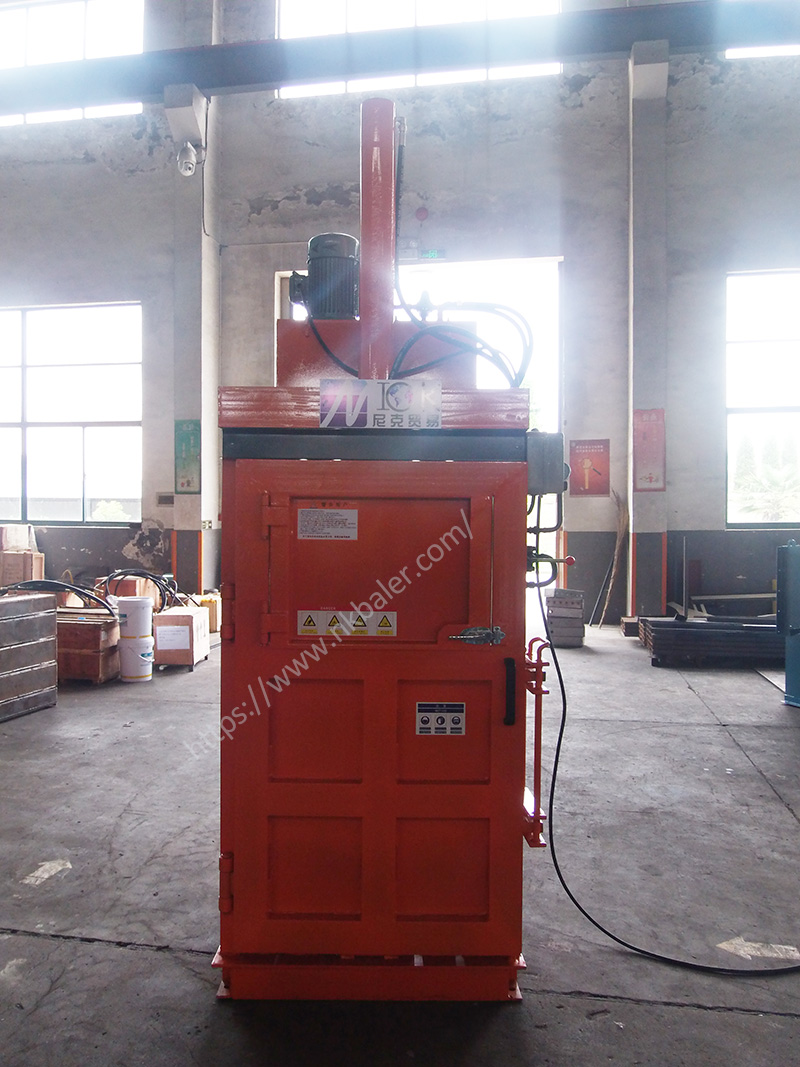 I-Vertical Plastic Film Baling Press Machine