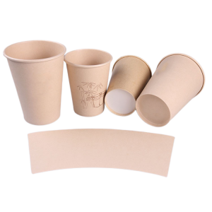 Abanico de vasos de papel de materia prima de cor bambú natural