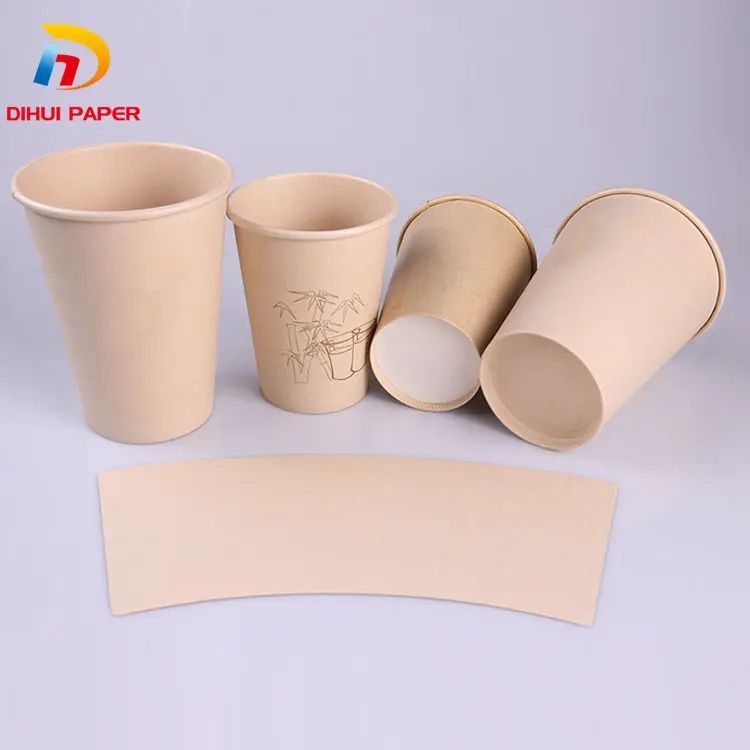 Éventail de gobelets en papier couleur bambou naturel