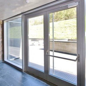 Standardowe drzwi ewakuacyjne ze szkła aluminiowego w USA