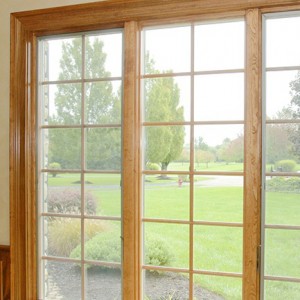 Přizpůsobený design Tepelná izolace Borovice hliníkem opláštěná dřevem pevná okna s bezpečnostními zástěnami