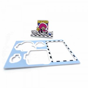Salah sahiji Kaulinan Permen Promosi Pangsaéna pikeun Meunang Penjualan Rolling 3D Puzzle Toys 7 Karakter pikeun Kumpulkeun P0220