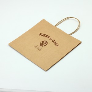Brún CMYK oanpaste Kraft Paper Bag mei Handle Matt Fernishing