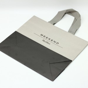 Grå farve brugerdefineret logo coated papirpose med håndtag til shopping