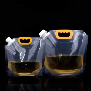 Sammenleggbar plast 1,5L 2,5L 3L 5L Klar Stand Up Bærbar oppbevaringsemballasje Vannbærerbeholderpose med tut