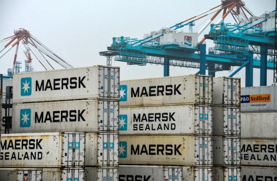 Maersk Line Resumes Red Sea Shipping Amidst Ongoing Security Concerns
