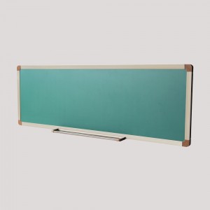Okul öğretimi için büyük boy yeşil tebeşir tahtası