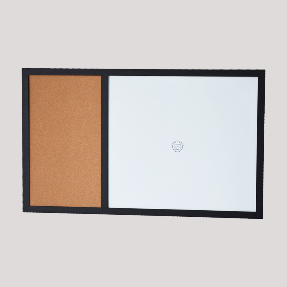 Bijela ploča s drvenim okvirom i plutena ploča