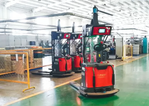 Ulag daşamak üçin “Forklift AGV” robotyny awtomatiki dolandyrmak
