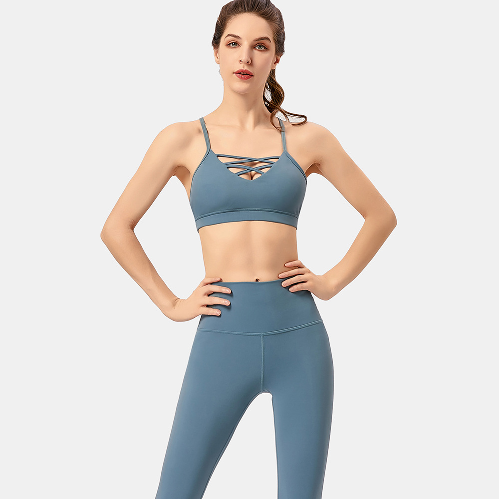 China Wholesale ladies girls gym sport suit OEM custom women fitness yoga  wear sets factory and suppliers