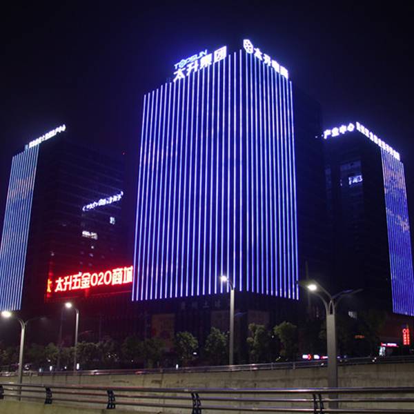 Il·luminació de façana d'edificis nous RGB Llum de façana lineal exterior