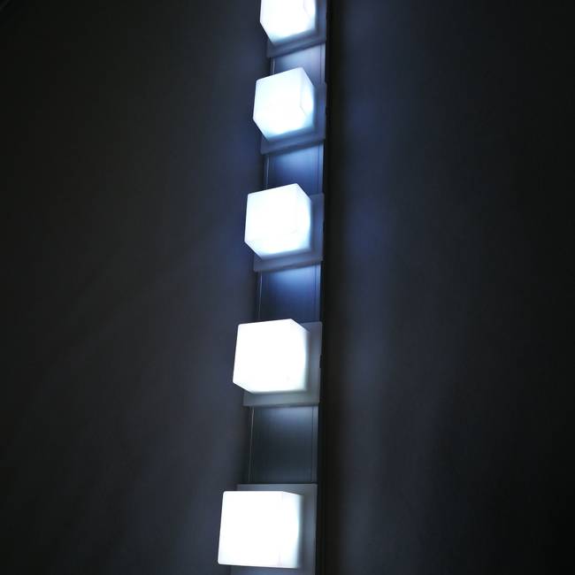 Diseinu modernoko barruko horma lanparak pixel karratu LED klubeko tabernako horma dekoraziorako