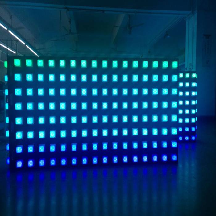 Krásne LED bodové dmx svetlo na dekoráciu nočného klubu