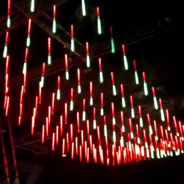 Lumières LED décoratives DMX à effet 3D, style météore pour éclairage de plafond de discothèque