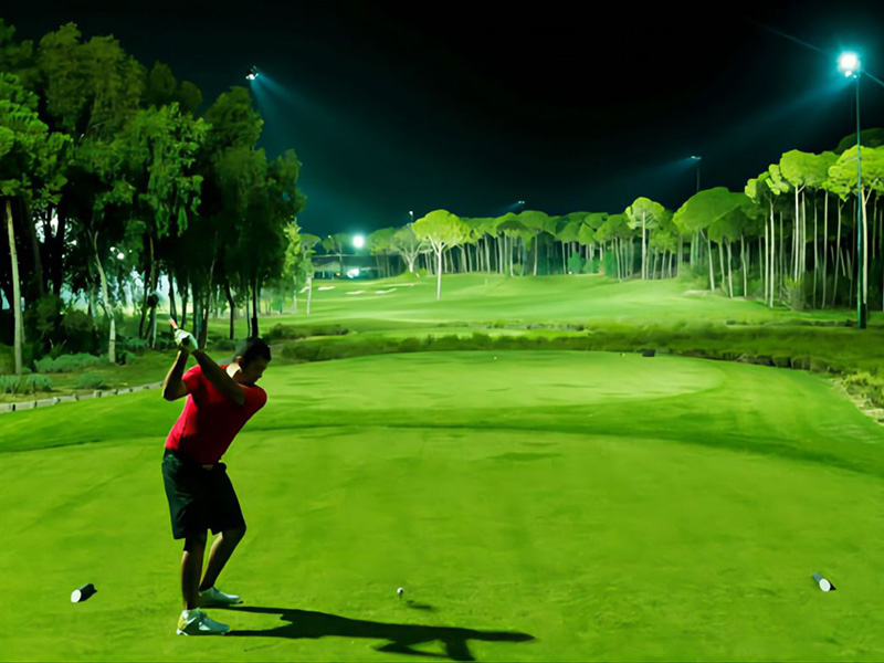 Guía e solución de iluminación LED Golf Couse