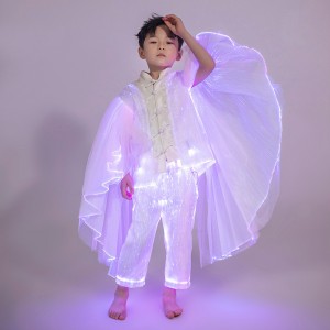 Svjetleća haljina od optičkih vlakana za djecu
