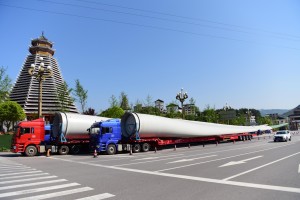 Naczepa z turbiną wiatrową, 67 m, 75 m, 91 m (model 136,151,191)