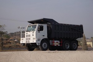 70 tonnás bányászati ​​teherautó
