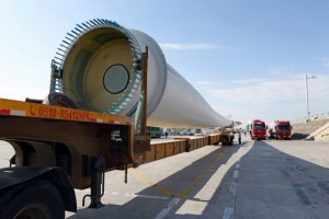 Verlengbare sleepwa vir windturbine-lemme-snelwegvervoer