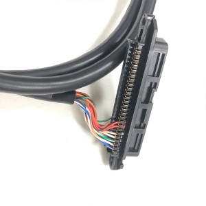 Agordigebla longeca rj21-rompa kablo Telco 50 Cat3-konektilo al Blunt-malfermita RJ21-trunka kablo