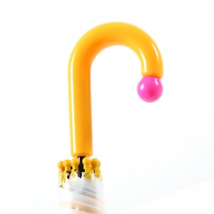 مظلة أطفال أوتوماتيكية مفتوحة العصا من Ovida بمقبض منحني من القماش البلاستيكي الأصفر مع تصميم coustom ذو الأنف الوردي الصغير