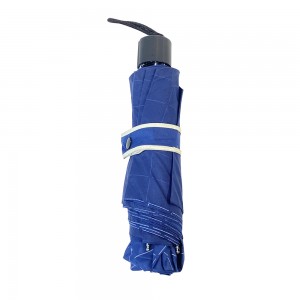 چتر بزرگ سه تاشو OVIDA می تواند دو نفر را با چاپ و طراحی آرم سفارشی در خود جای دهد