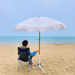 Ovida açık şemsiye beyaz renk ahşap kaplama püsküllü özel plaj şemsiyesi