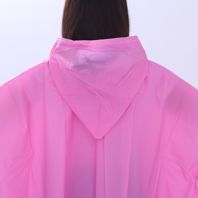 Ovida ახალი დიზაინის ერთჯერადი საწვიმარი პოპულარიზაციისთვის პორტატული სუფთა ფერის მოსასხამი Rain Poncho
