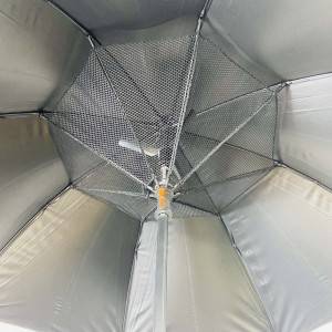 წყლის სპრეის ქოლგა ვენტილატორით სპრეის მოწყობილობით მზისგან დამცავი გამაგრილებელი ვენტილატორის ქოლგა